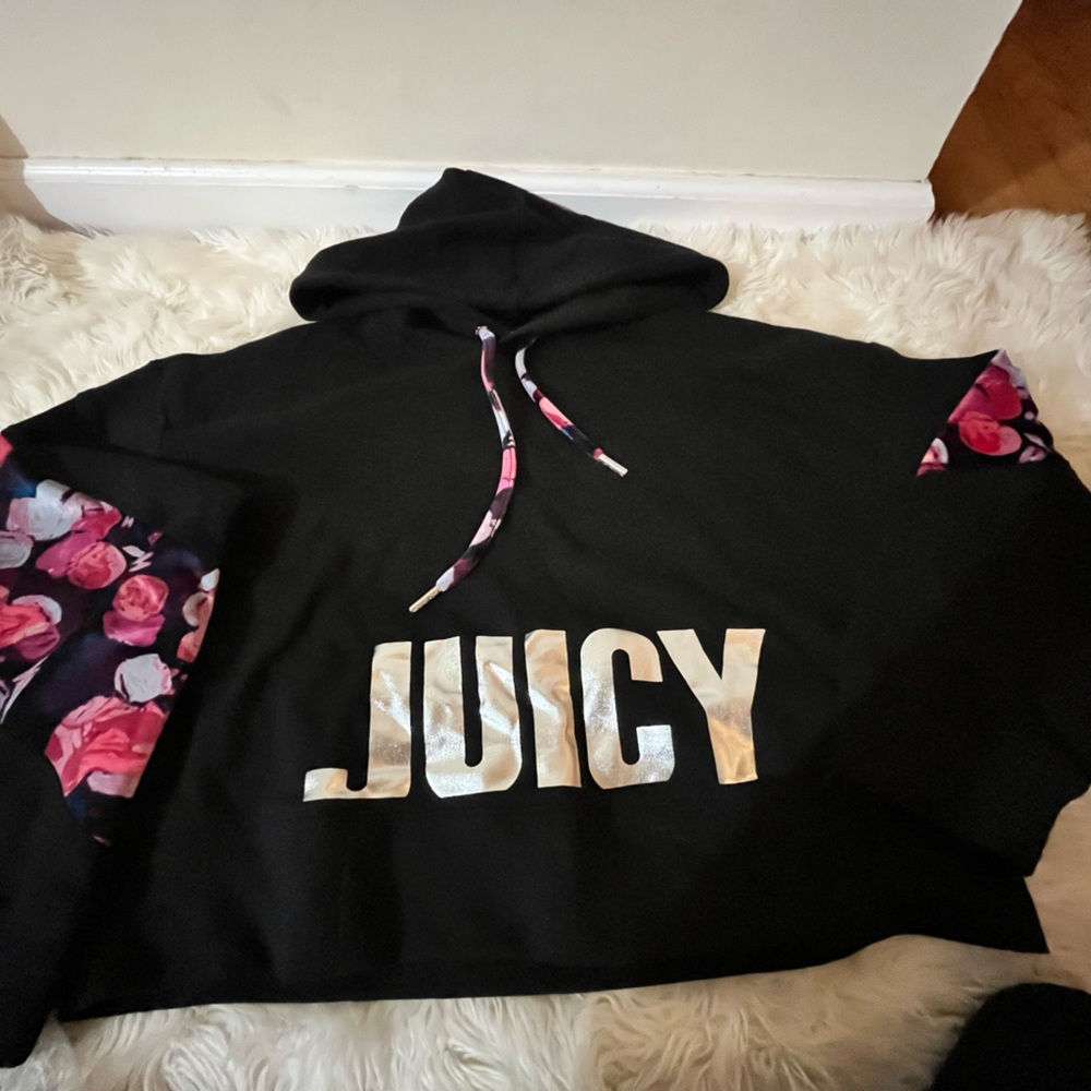 Juicy Couture Cropped Sweatshirt